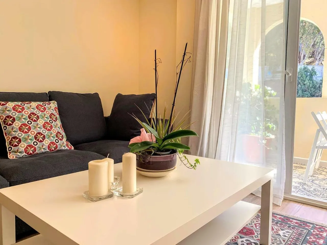 Apartmán Homely Malaga Obispo Con Parking Španělsko