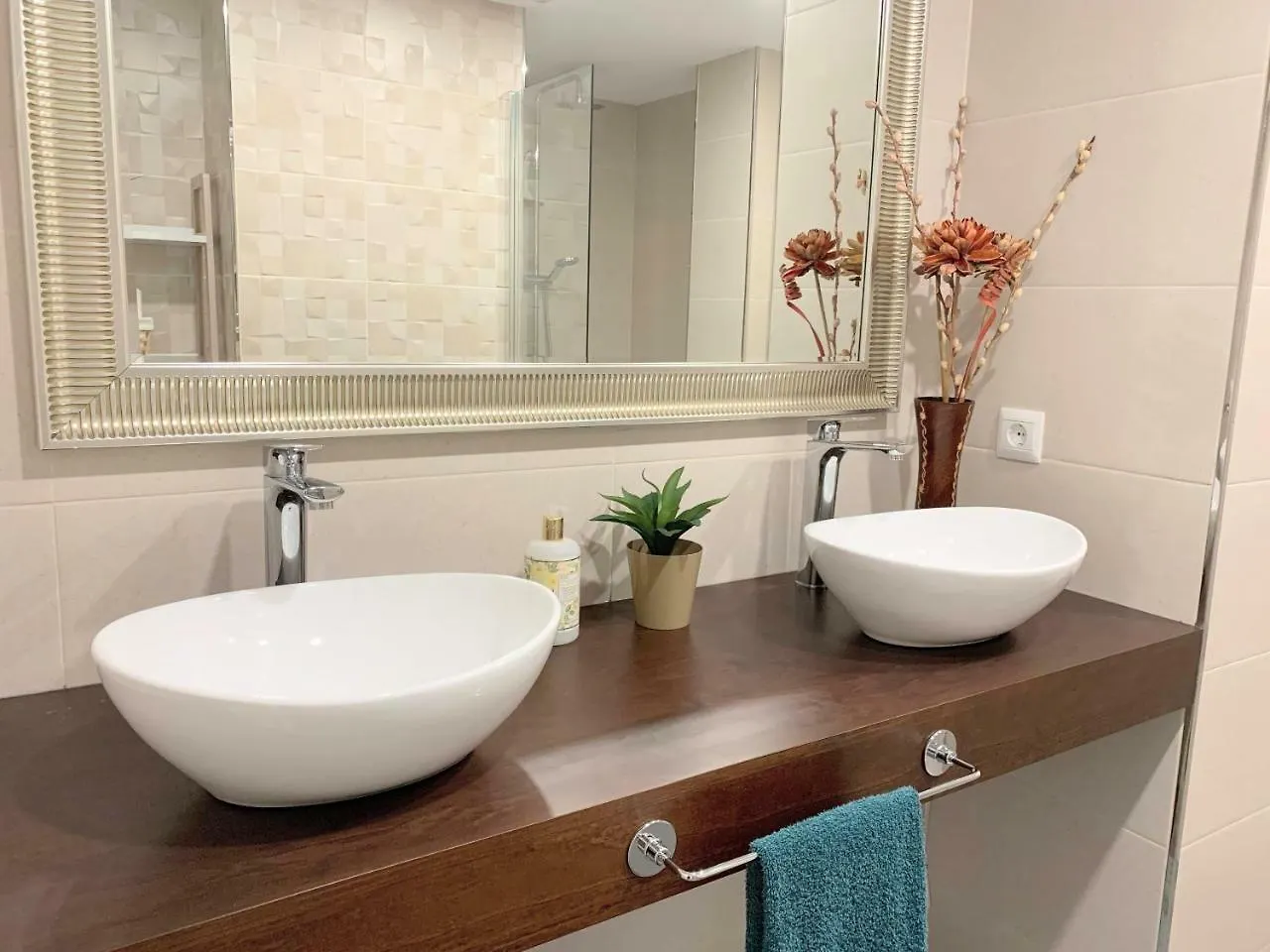 Apartmán Homely Malaga Obispo Con Parking